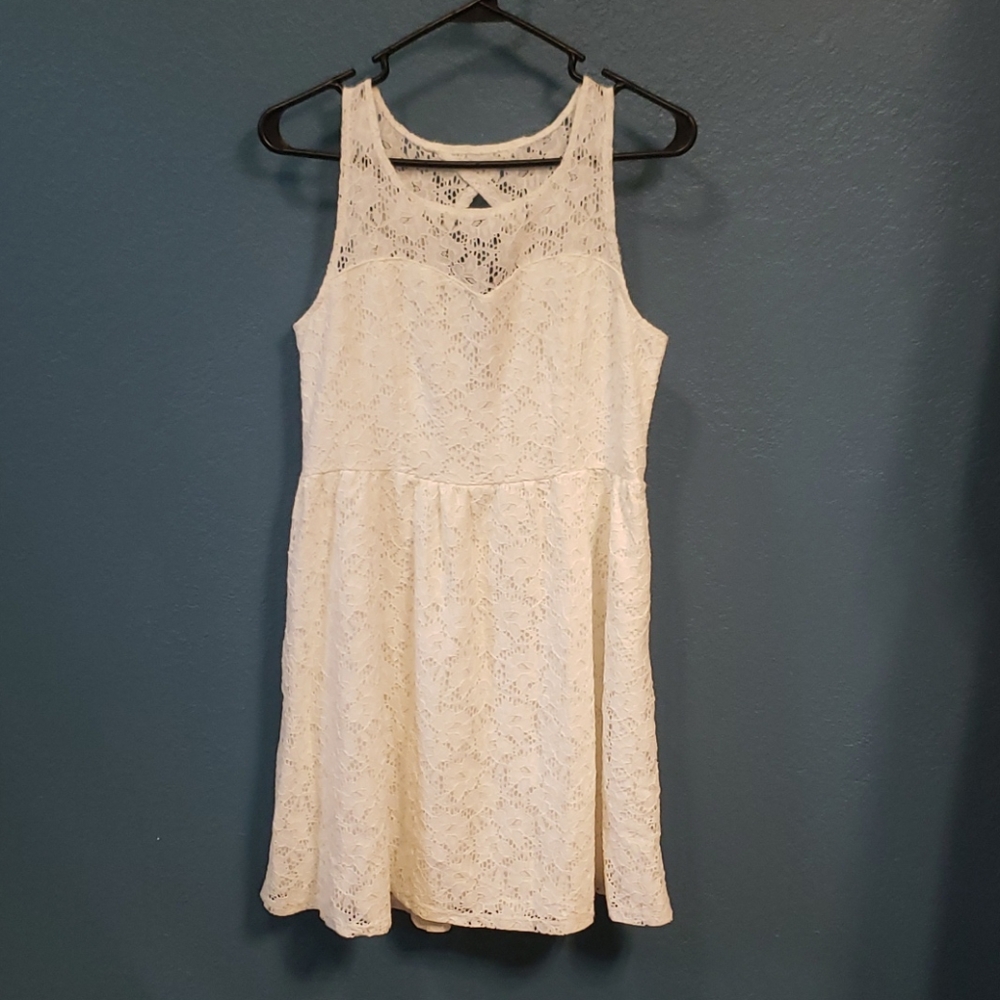 White lace dress